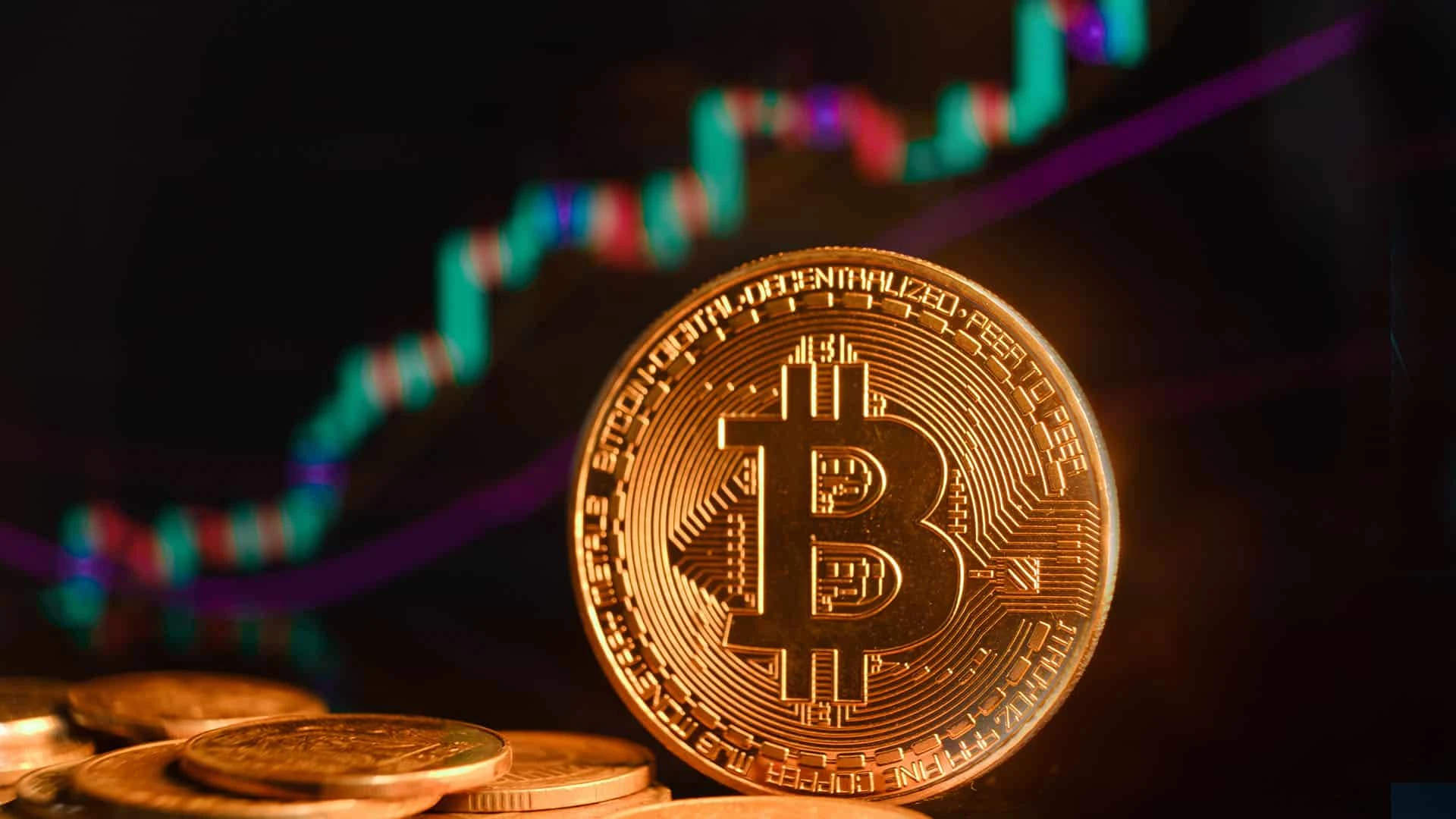 Цена биткоина выросла на 6% / shutterstock