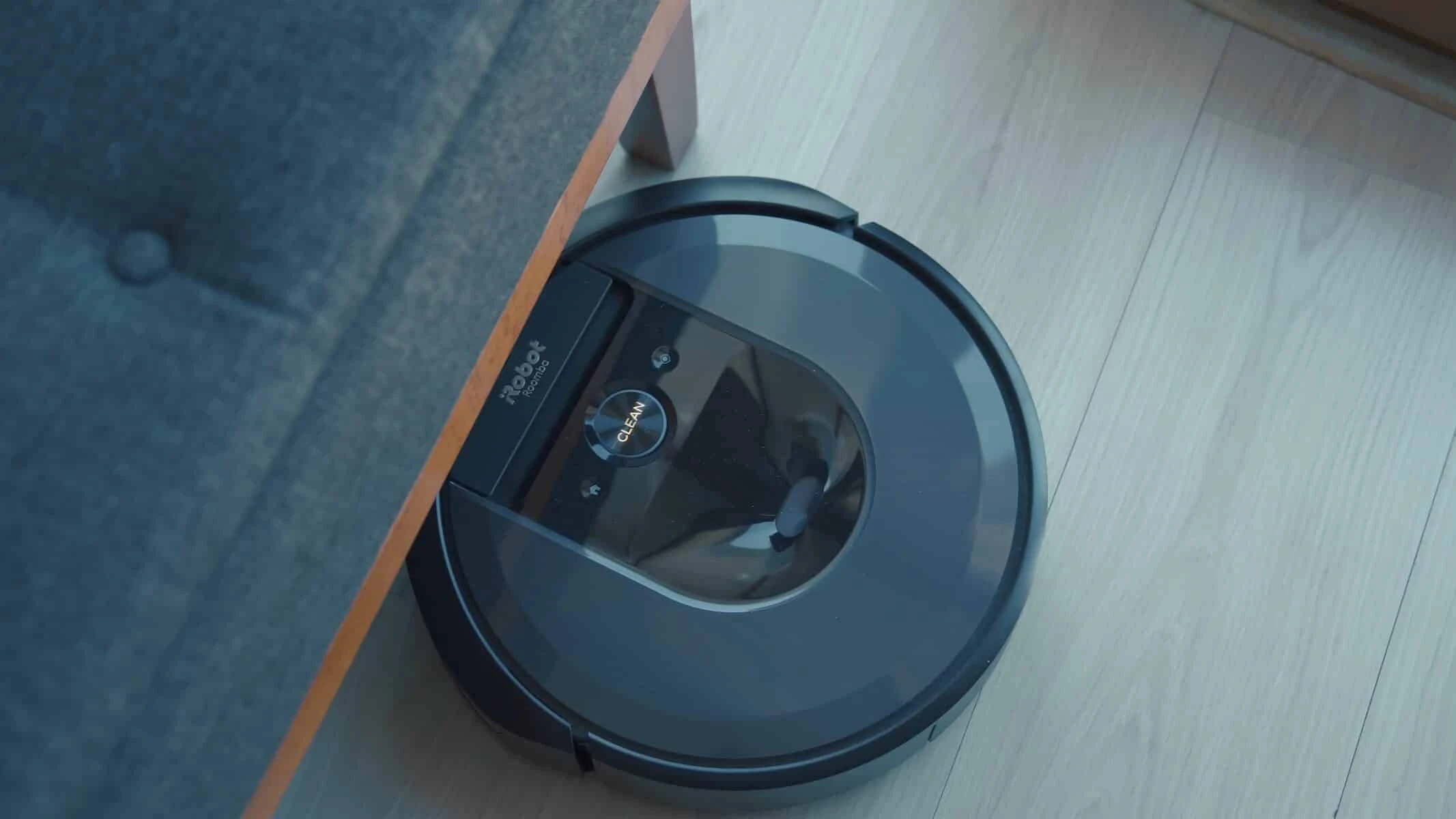 Акции iRobot подвержены большой волатильности из-за неопределенности со сделкой по переходу в собственность Amazon / Фото: Unsplash/Onur Binay