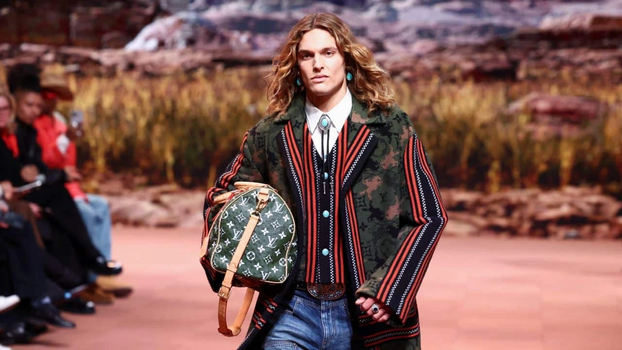 Разрыв между крупнейшими люксовыми брендами и менее успешными конкурентами будет увеличиваться /Фото: Reuters/Stephanie Lecocq