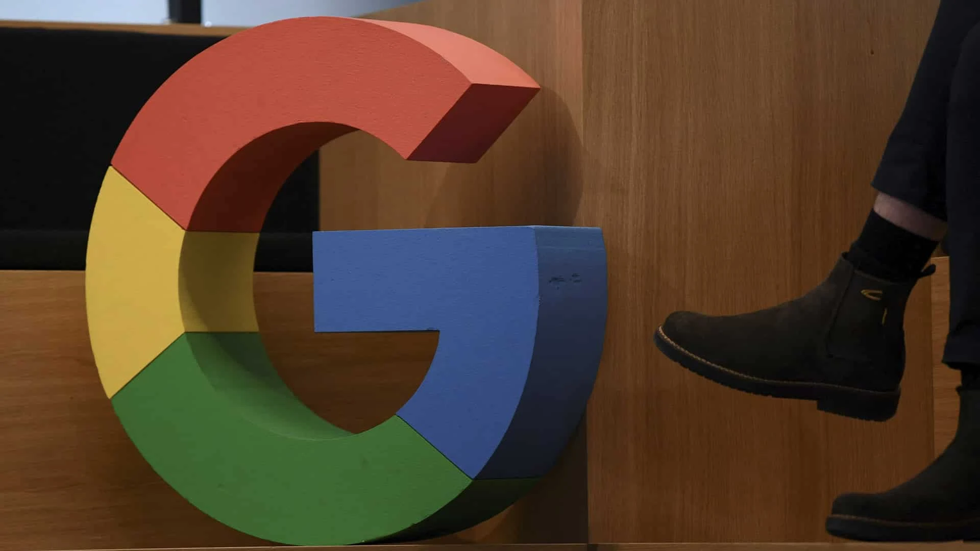 Google и Amazon могут начать выплату дивидендов уже в этом году / Фото: Reuters