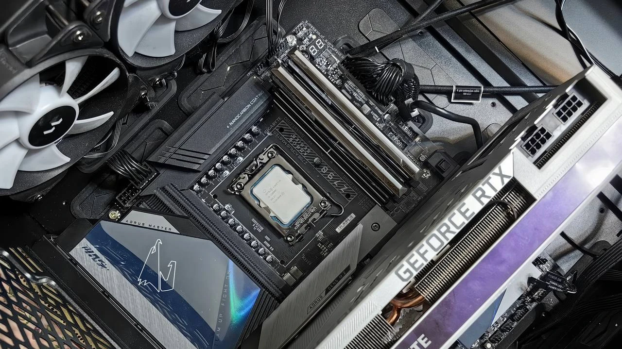 Nvidia в феврале опередила по капитализации сначала Amazon, затем Alphabet / Фото: Unsplash/Andrey Matveev