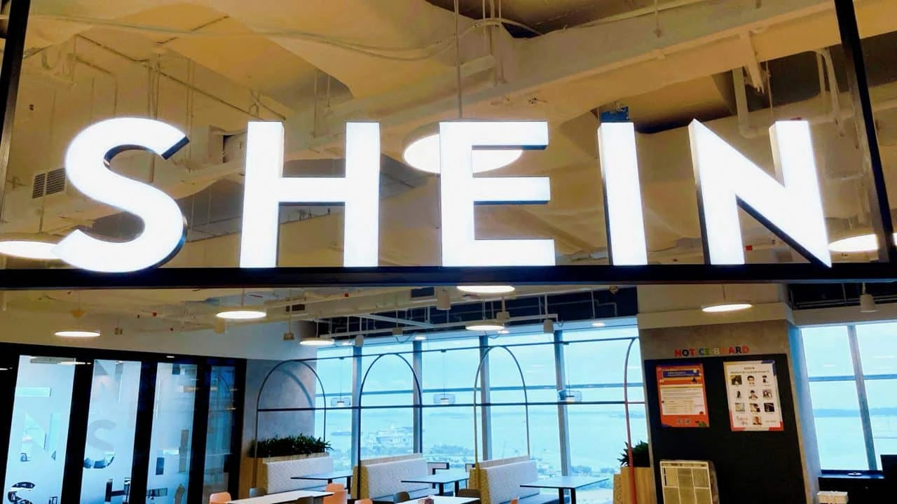 Планы Shein на IPO в США стали причиной проверки в Китае и вызвали сопротивление американских сенаторов / Фото: Reuters/Chen Lin