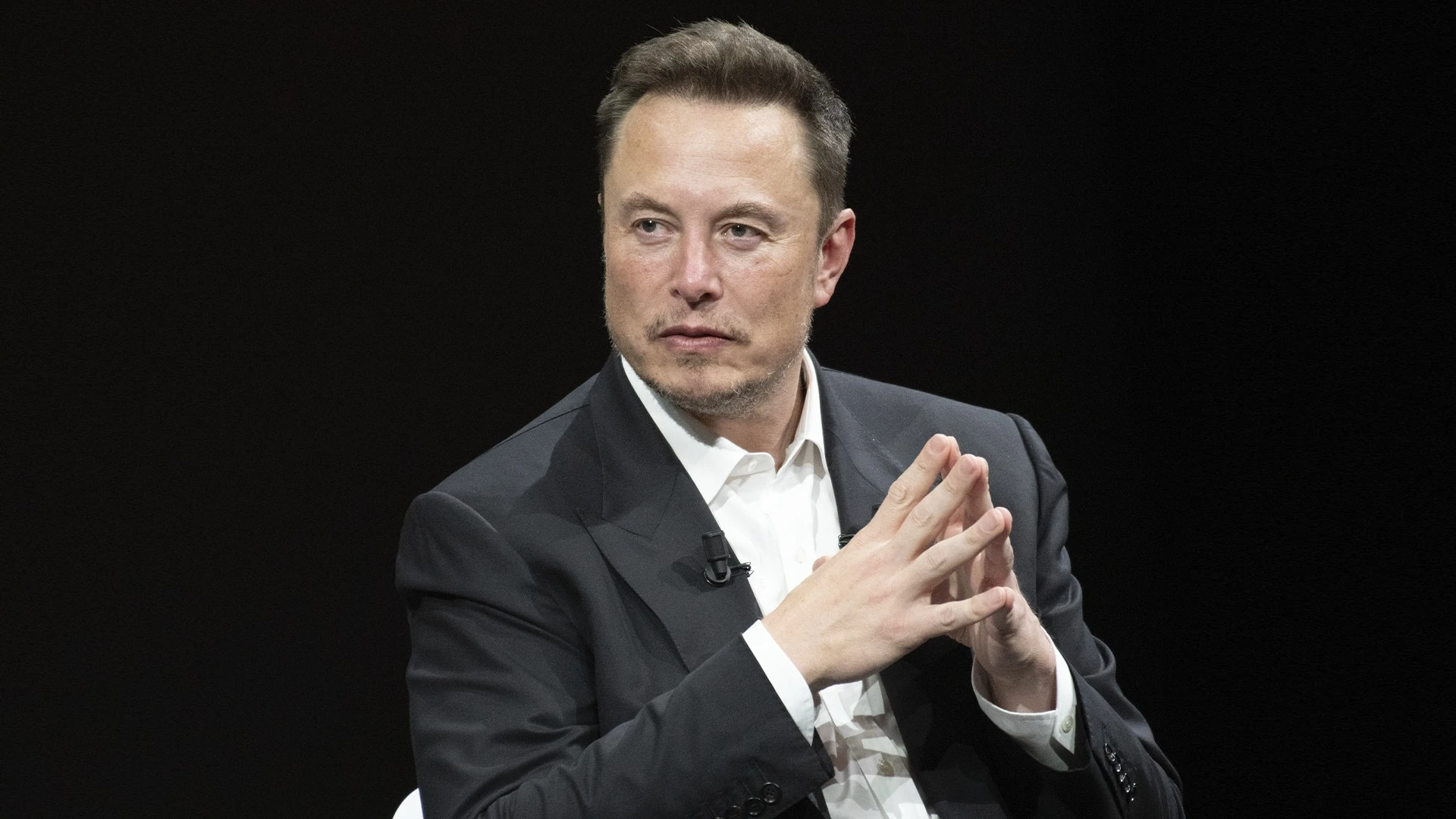 Маск подал в суд на OpenAI  / Фото: shutterstock