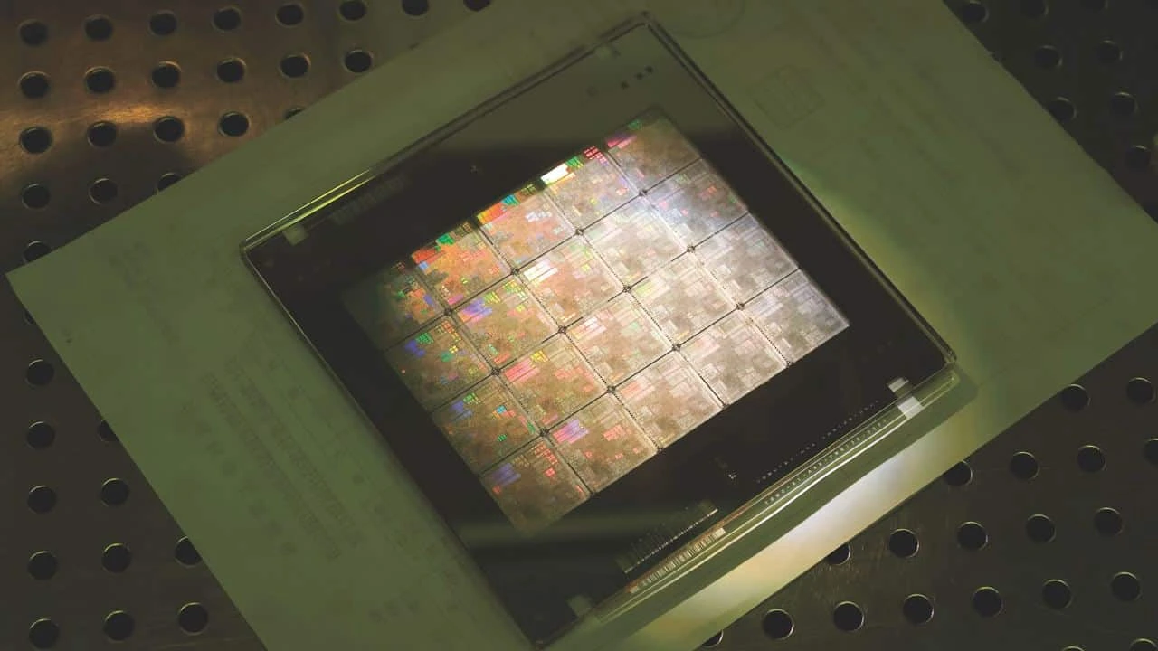 Nvidia является «скелетом» гонки ИИ, но конкуренция быстро нарастает / Фото: Nvidia