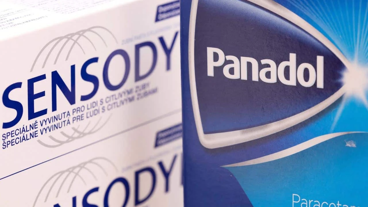 Haleon выпускает, среди прочего, зубную пасту Sensodyne и обезболивающее Panadol / Фото: Reuters/Dado Ruvic