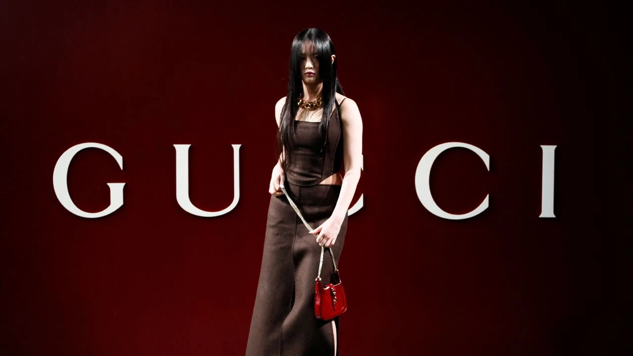 Предупреждение о снижении продаж Gucci потянуло вниз акции Kering и других европейских производителей люкса / Фото: Reuters/Alessandro Garofalo