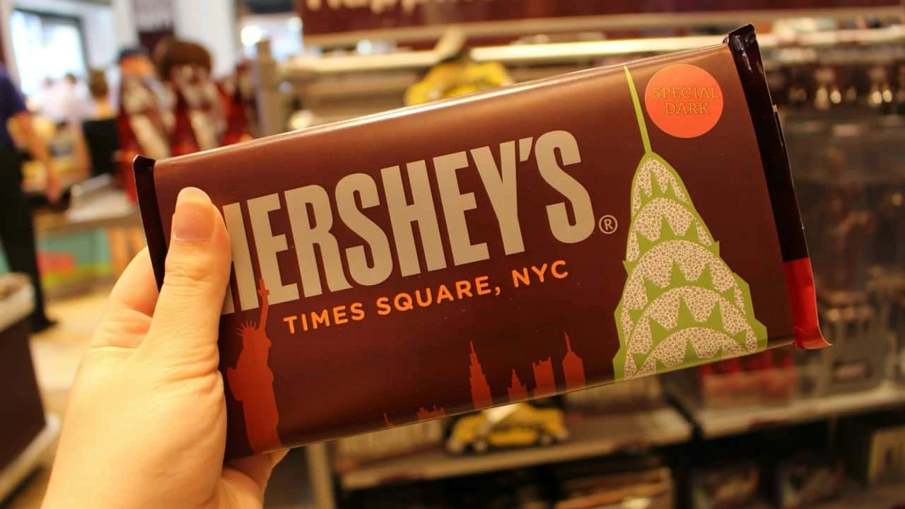 Банк BNP Paribas считает причиной роста цен на какао не только его дефицит, но и новое регулирование Евросоюза / Фото: Unsplash/Janne Simoes