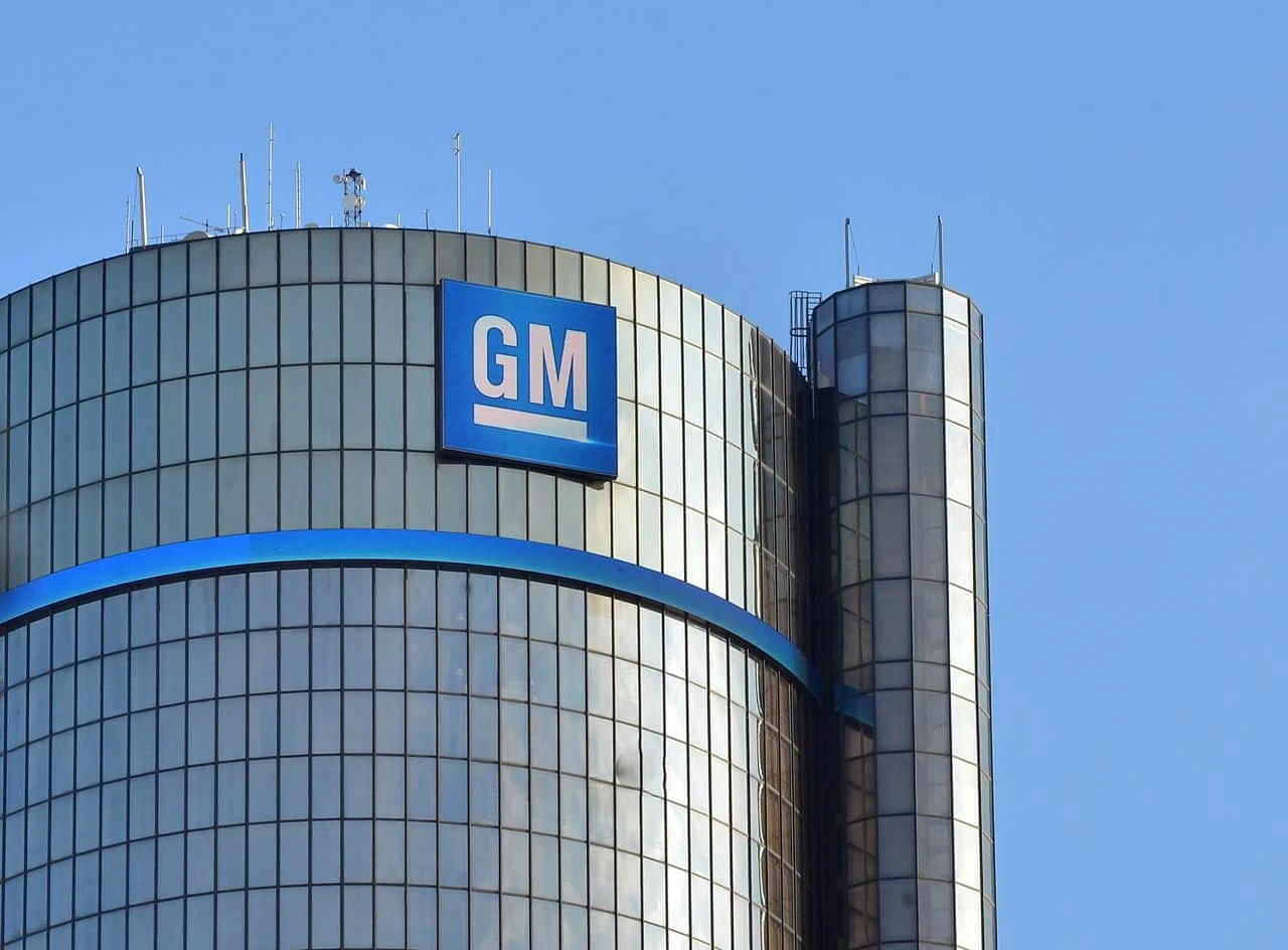 Несмотря на рост спроса на автомобили GM, продажи компании в 1-м квартале 2024 года упали / Фото: Reuters
