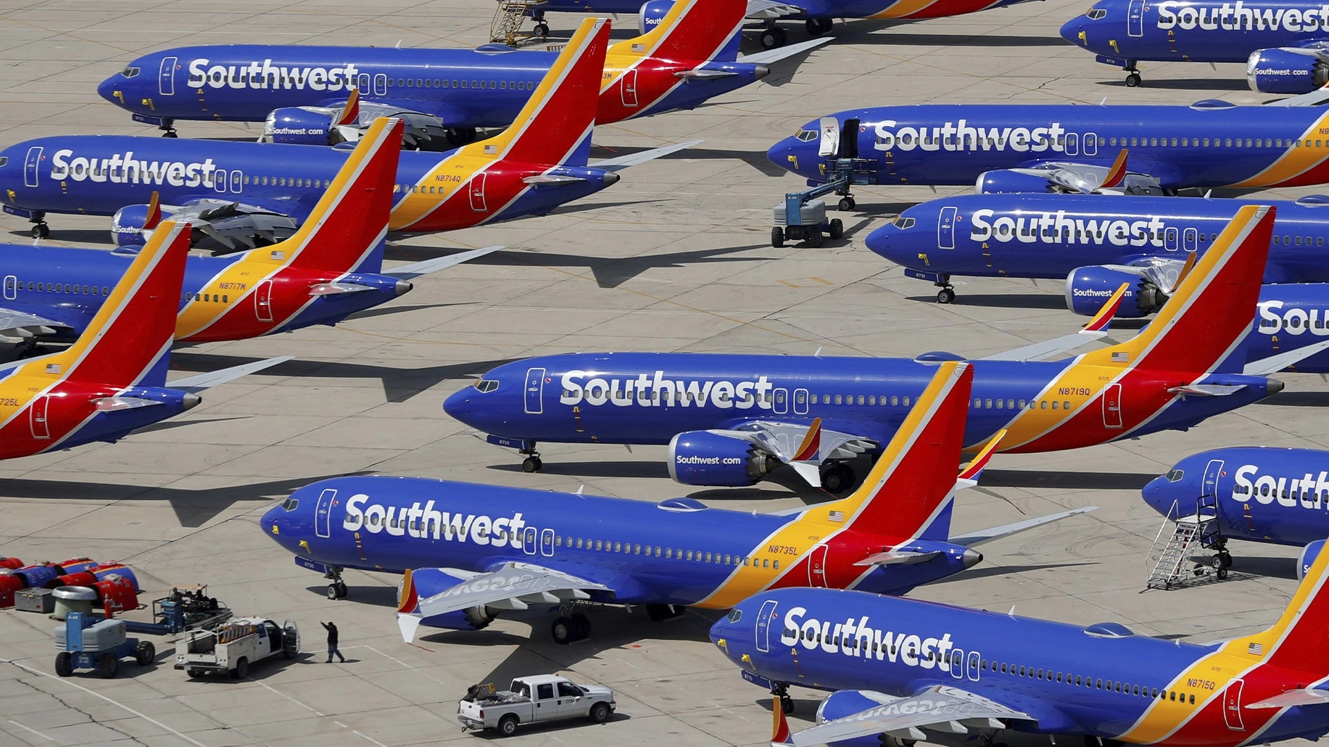 В парке Southwest Airlines насчитывается более 400 самолетов Boeing 737-800 / Фото: Reuters/Mike Blake