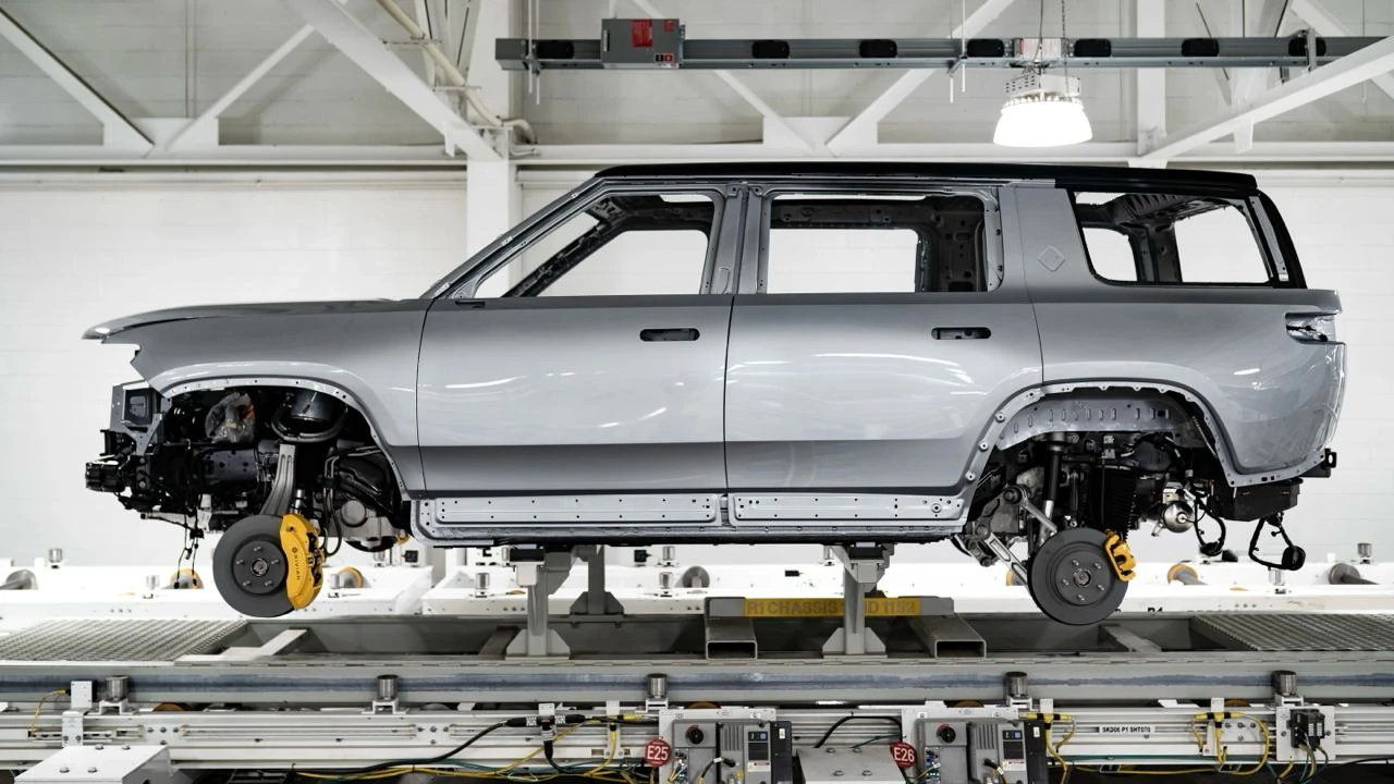 Ценовые войны на рынке электромобилей не позволяют Rivian, Lucid и другим стартапам добиться первой прибыли / Фото: Rivian