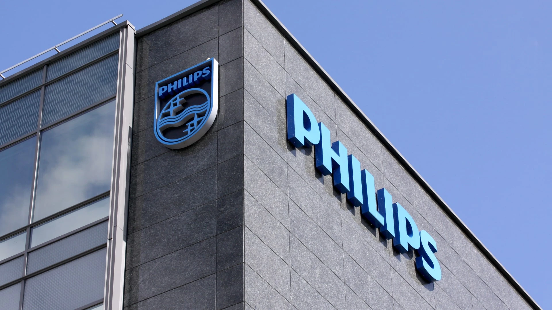 Аналитики ожидали более крупных затрат на урегулирование претензий и отзыв устройств / Фото: shuttlestock.