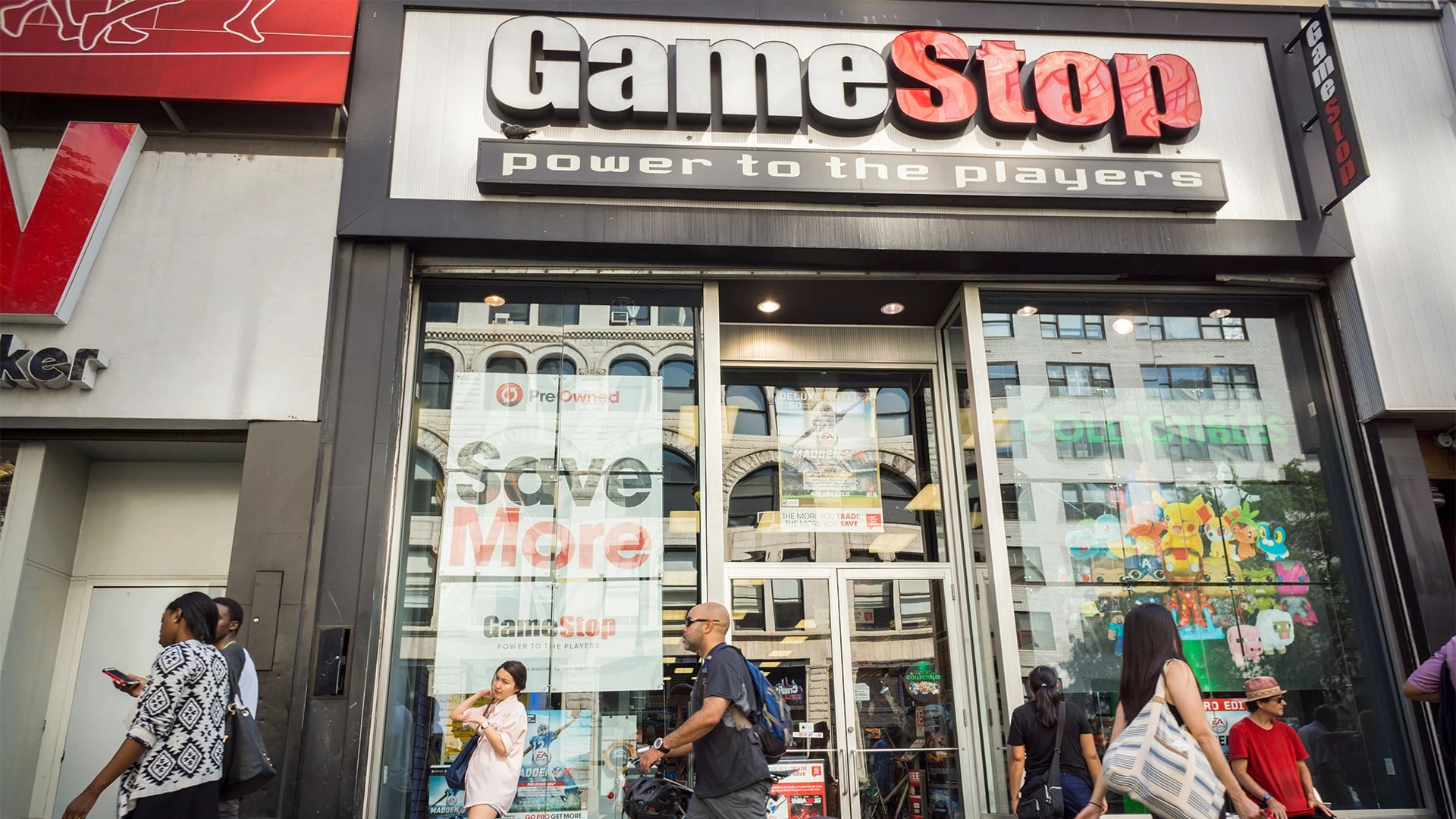 Акции сети магазинов видеоигр GameStop готовы к очередному взлету после поста трейдера Roaring Kitty / Фото: Shutterstock