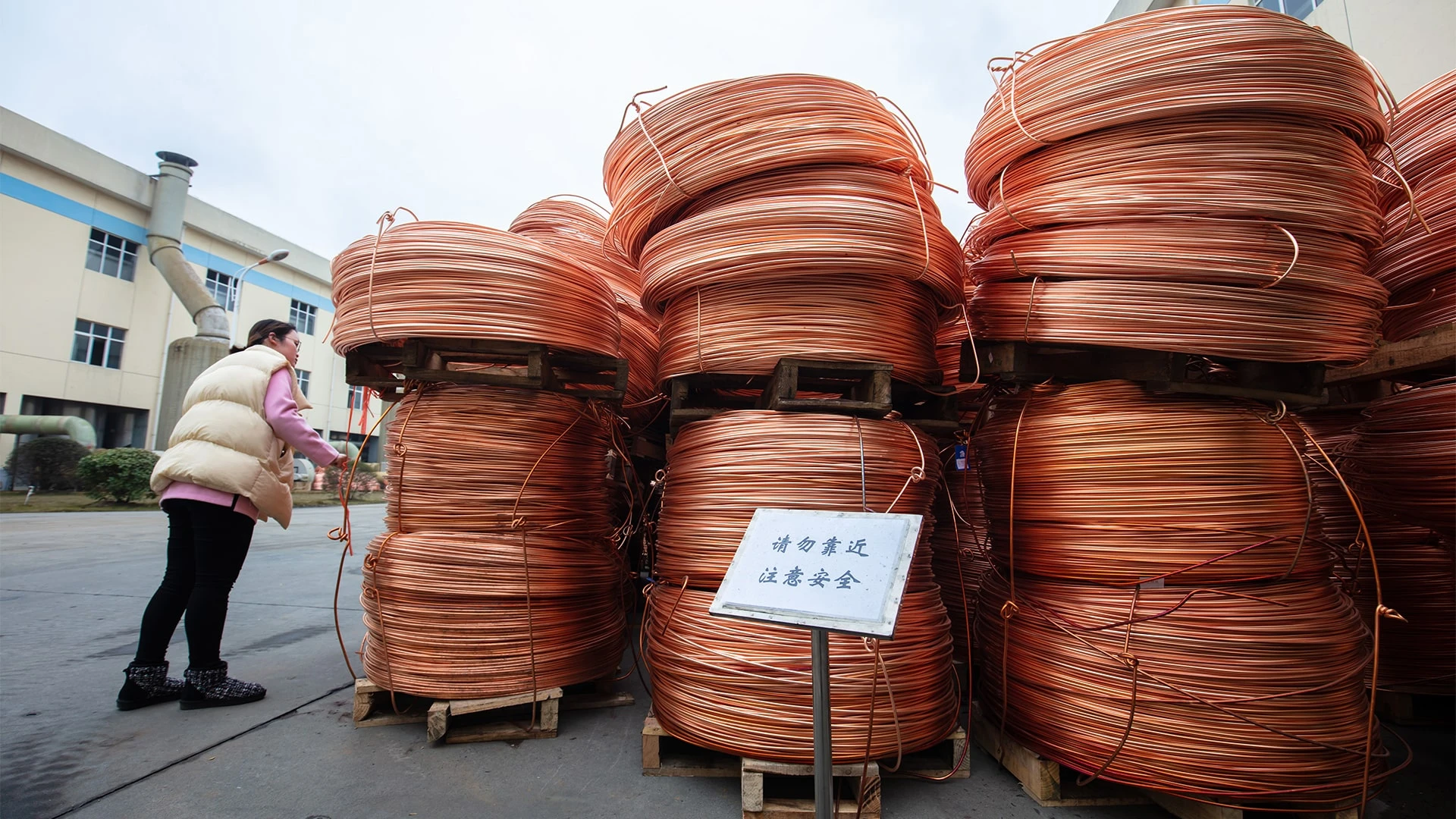 Цены на медь упали после выхода слабых данных по росту промышленного производства в Китае / Фото: Shutterstock