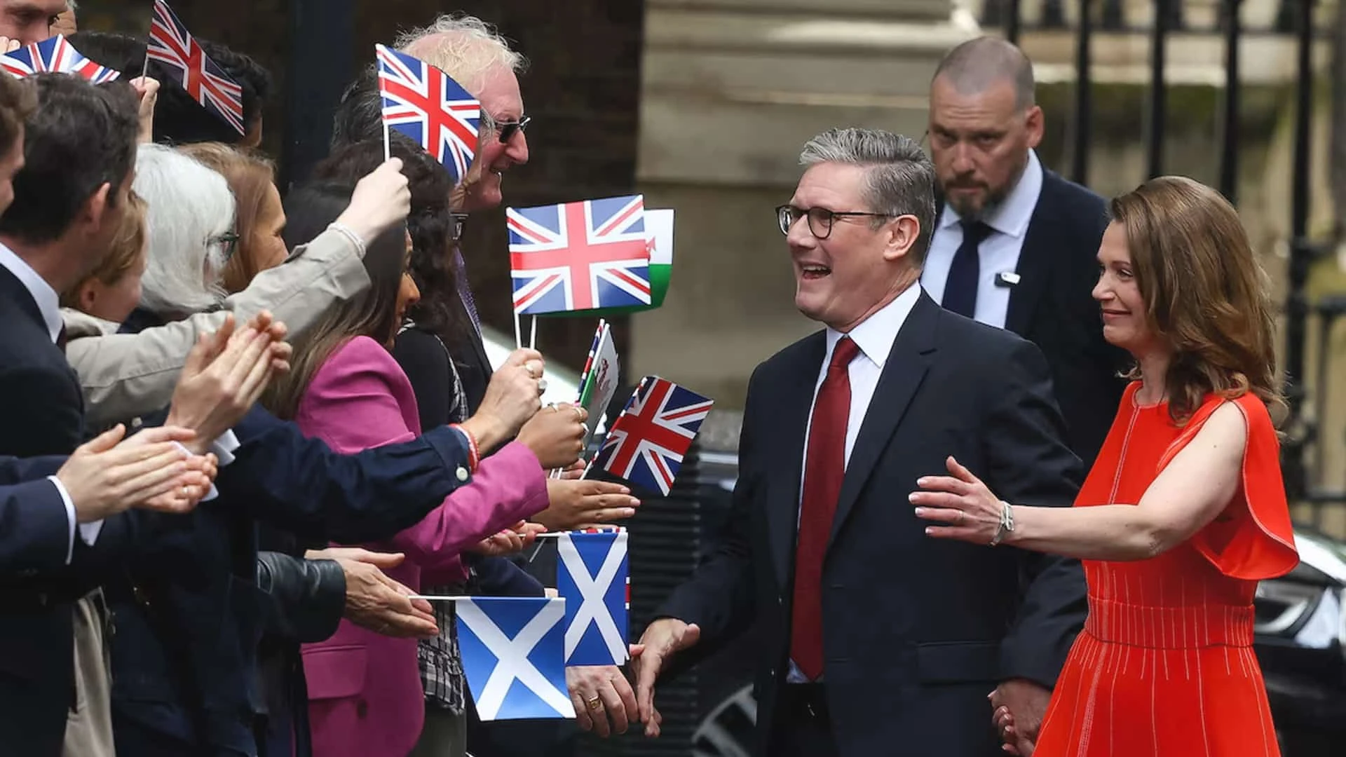 Сможет ли новый британский премьер Кир Стармер выполнить обещание принести позитивные перемены в экономику королевства. Фото: REUTERS/Hannah McKay