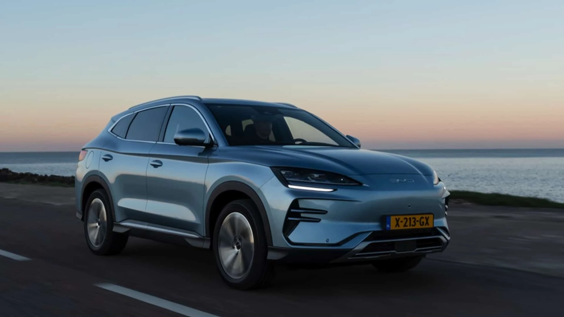 BYD в июле начнет экспортировать в Европу недорогие электрокроссоверы Seal U   Фото: ev-database.org