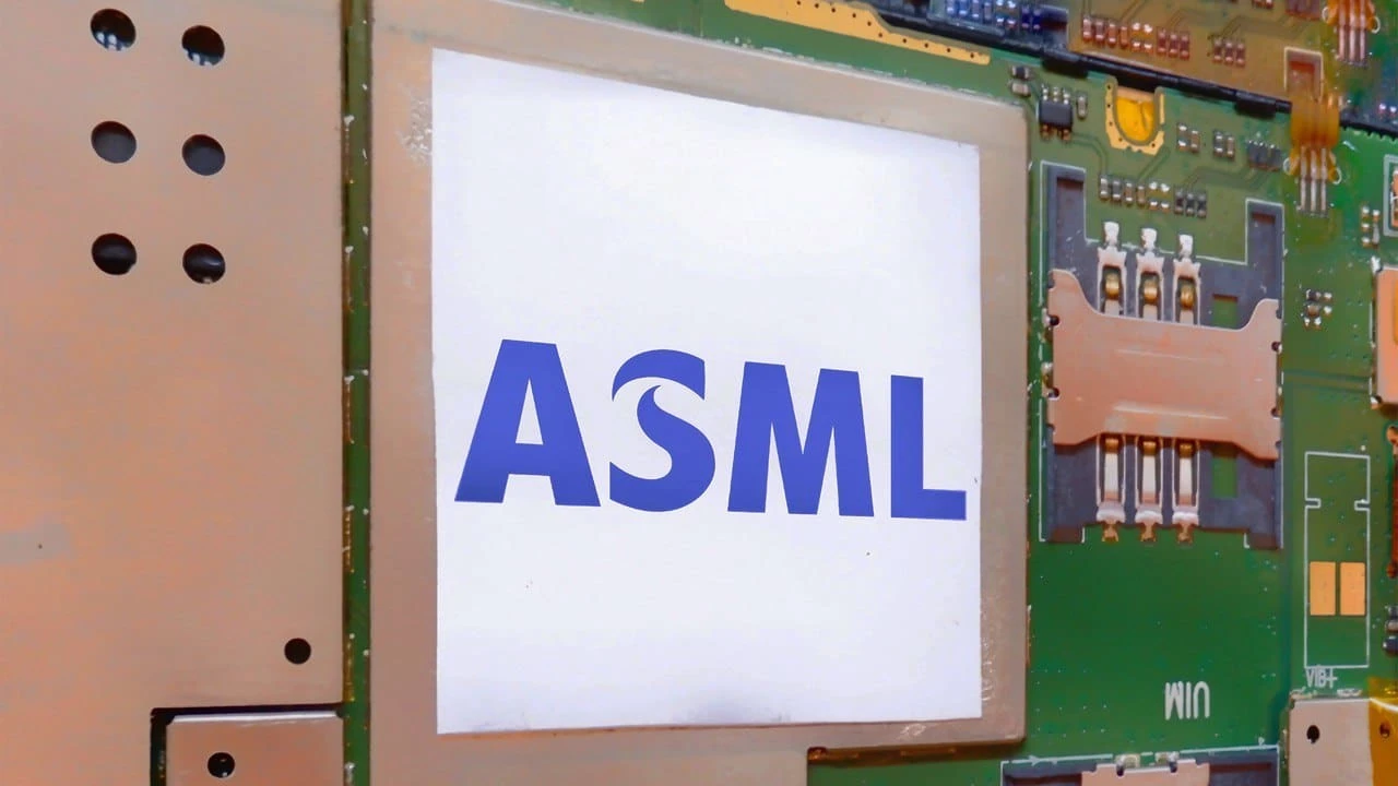 Почти 50% продаж нидерландской ASML приходится на Китай / фото: Shutterstock