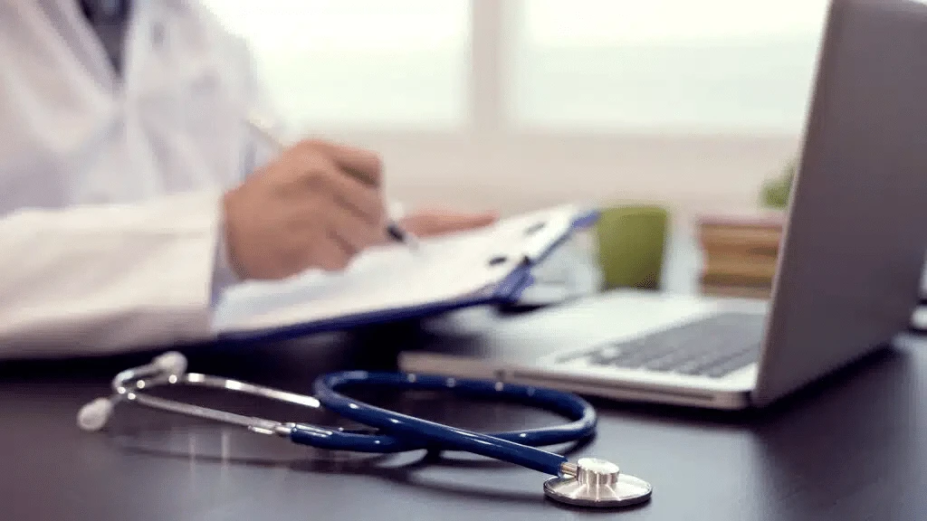 Well provides medical services in the U.S. and Canada / Photo: Shutterstock