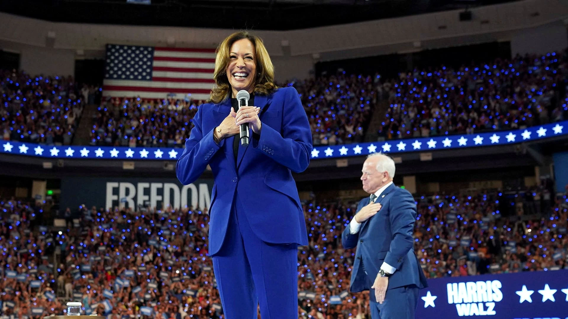 Кандидат в вице-президенты США Тим Уолз может помочь Камале Харрис добиться никсоновского прорыва в отношениях США и Китая / Фото: REUTERS/Kevin Lamarque