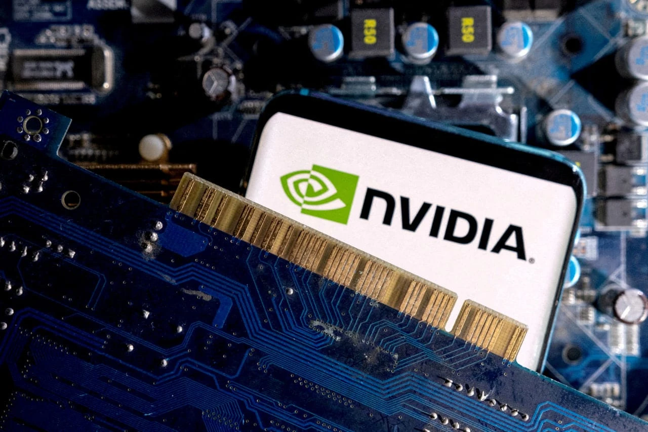 Аналитики ждут, что Nvidia повысит прогноз на прибыль, что позволит продолжить ралли технологических компаний / Фото: Reuters/Dado Ruvic