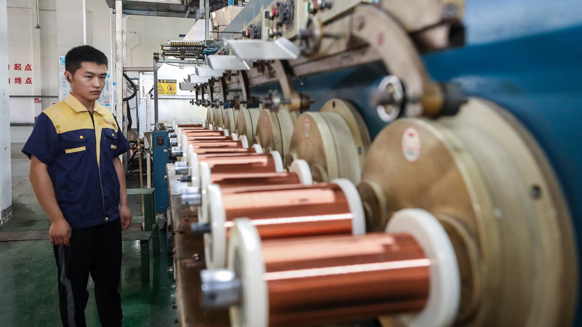 Цех медной проволоки в китайском Хуайане / Фото: Costfoto/NurPhoto