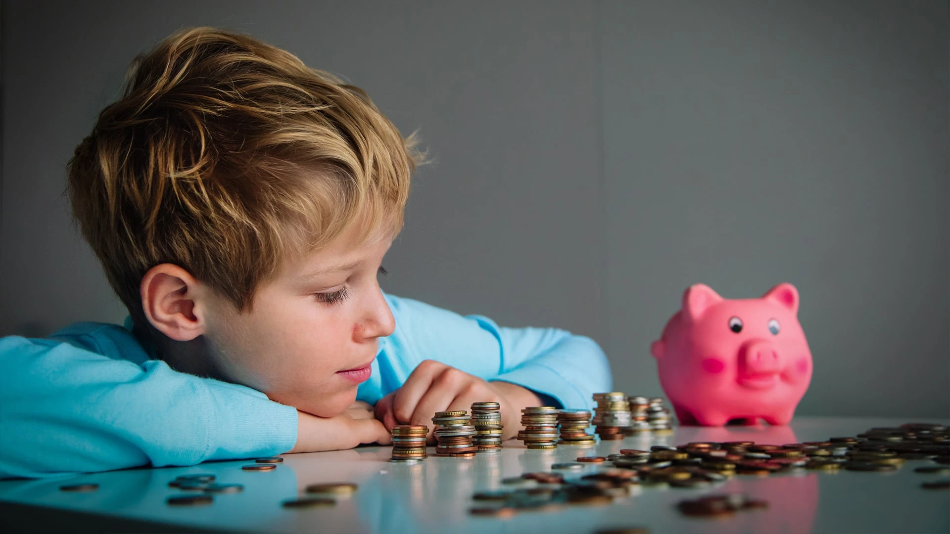 Могут ли родители повысить уровень финансовой грамотности своих детей? Фото: shutterstock