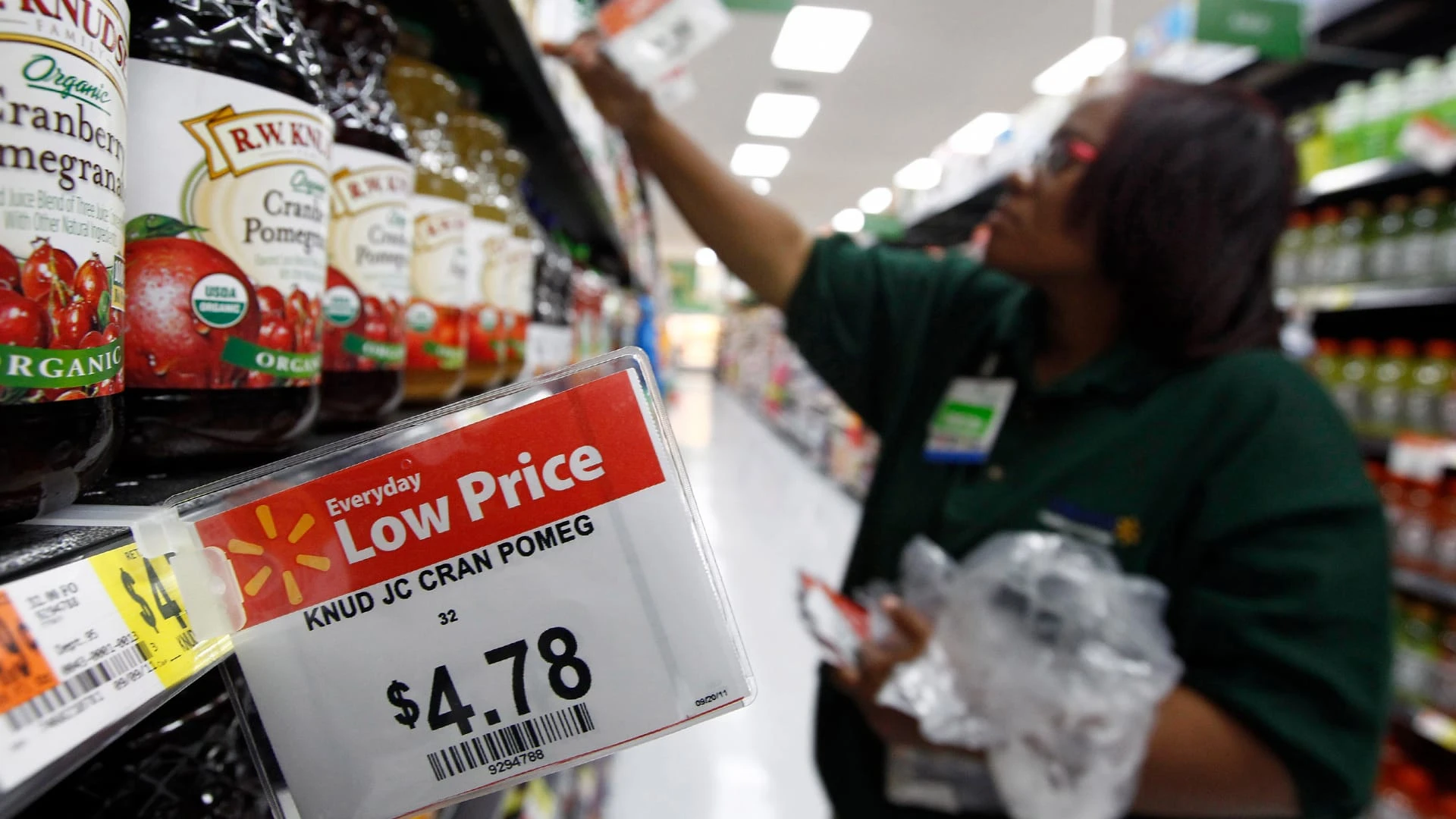 Данные о росте потребительских расходов в США станут сигналом о том, как быстро ФРС будет снижать ставку в дальнейшем / Фото: REUTERS /Jim Young