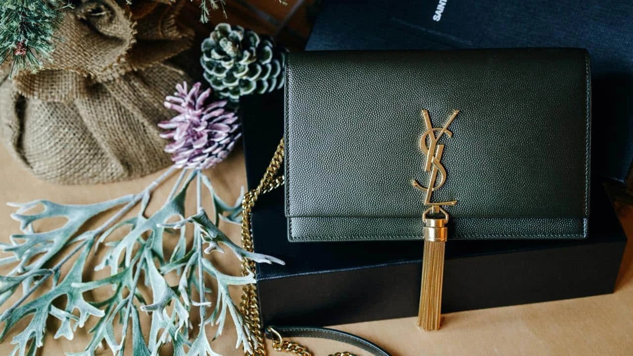 Китай — большой и важный рынок для производителей лакшери-товаров / Фото: Unsplash/Sebastian Coman Travel