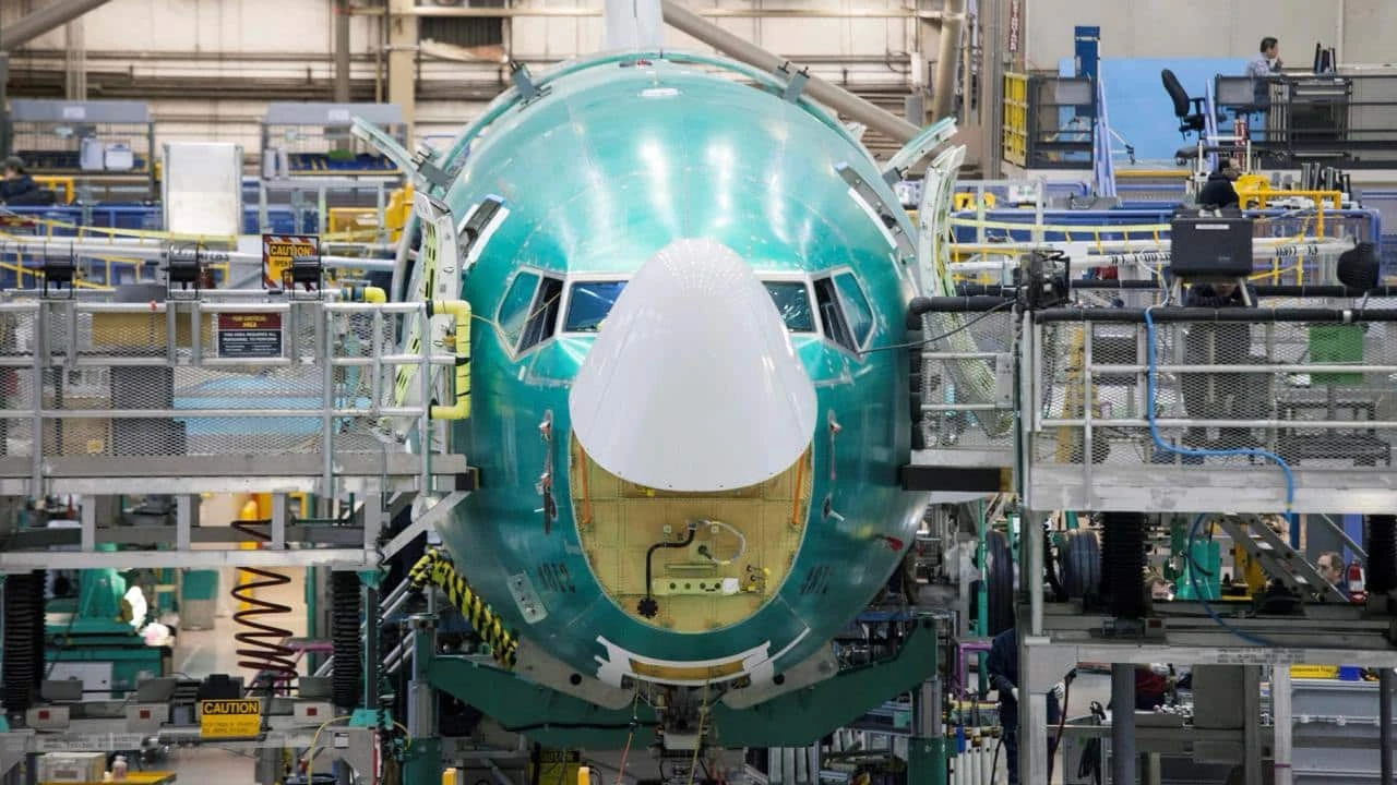 Любая другая компания на месте Boeing уже получила бы рейтинги Sell для своих акций, но в Boeing рынок пока верит, говорят аналитики / Фото: Reuters/David Ryder