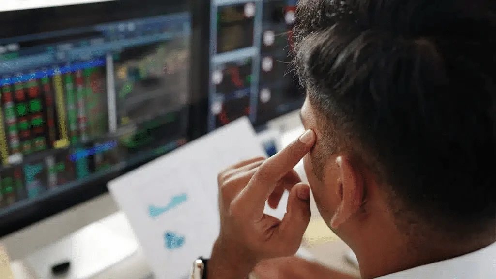 M&A helps smaller companies to boost efficiency and performance / Photo: Shutterstock