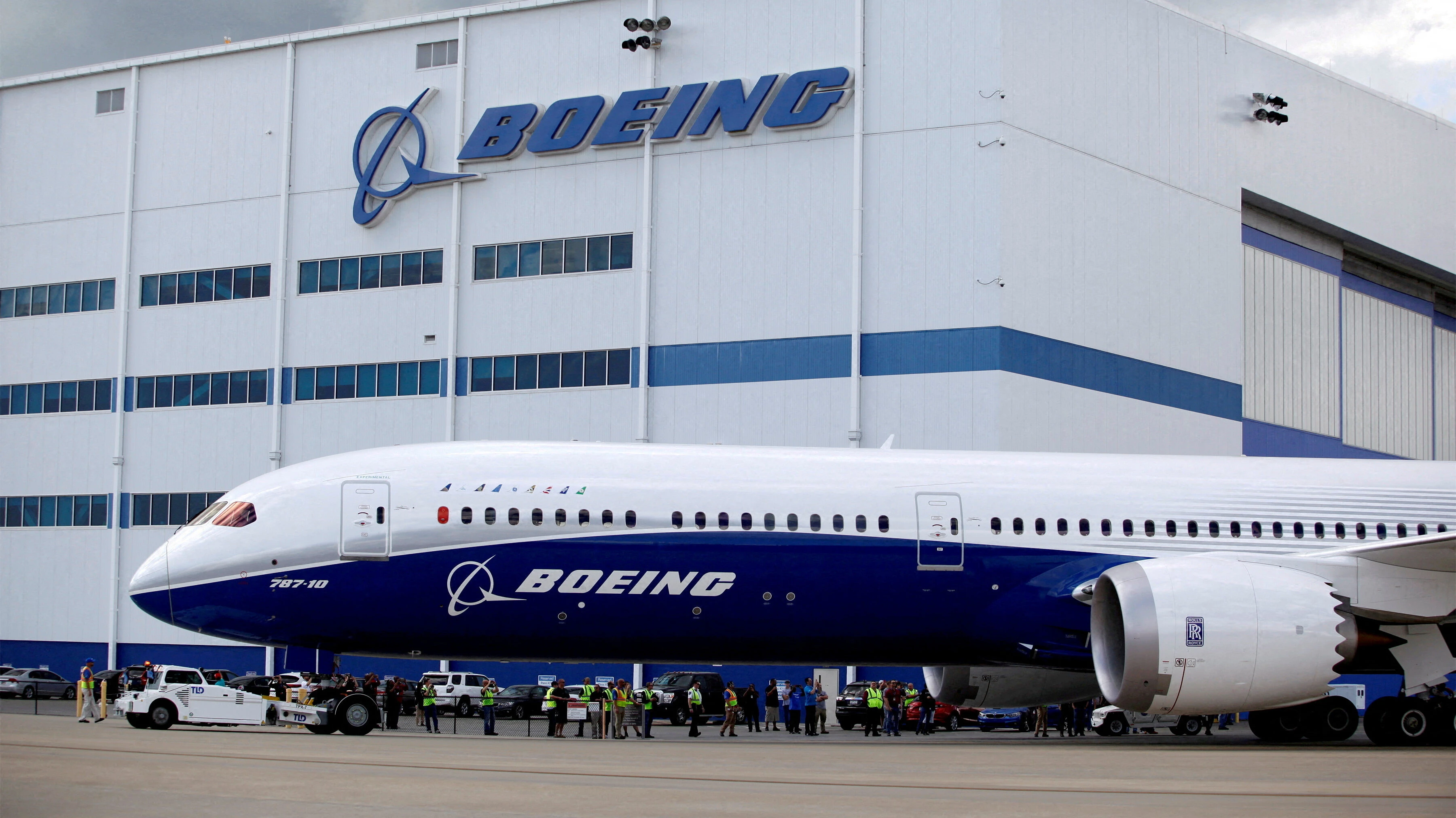 Boeing разместил 112,5 млн обыкновенных акций по цене в $143 за бумагу / Фото: Reuters Randall Hill