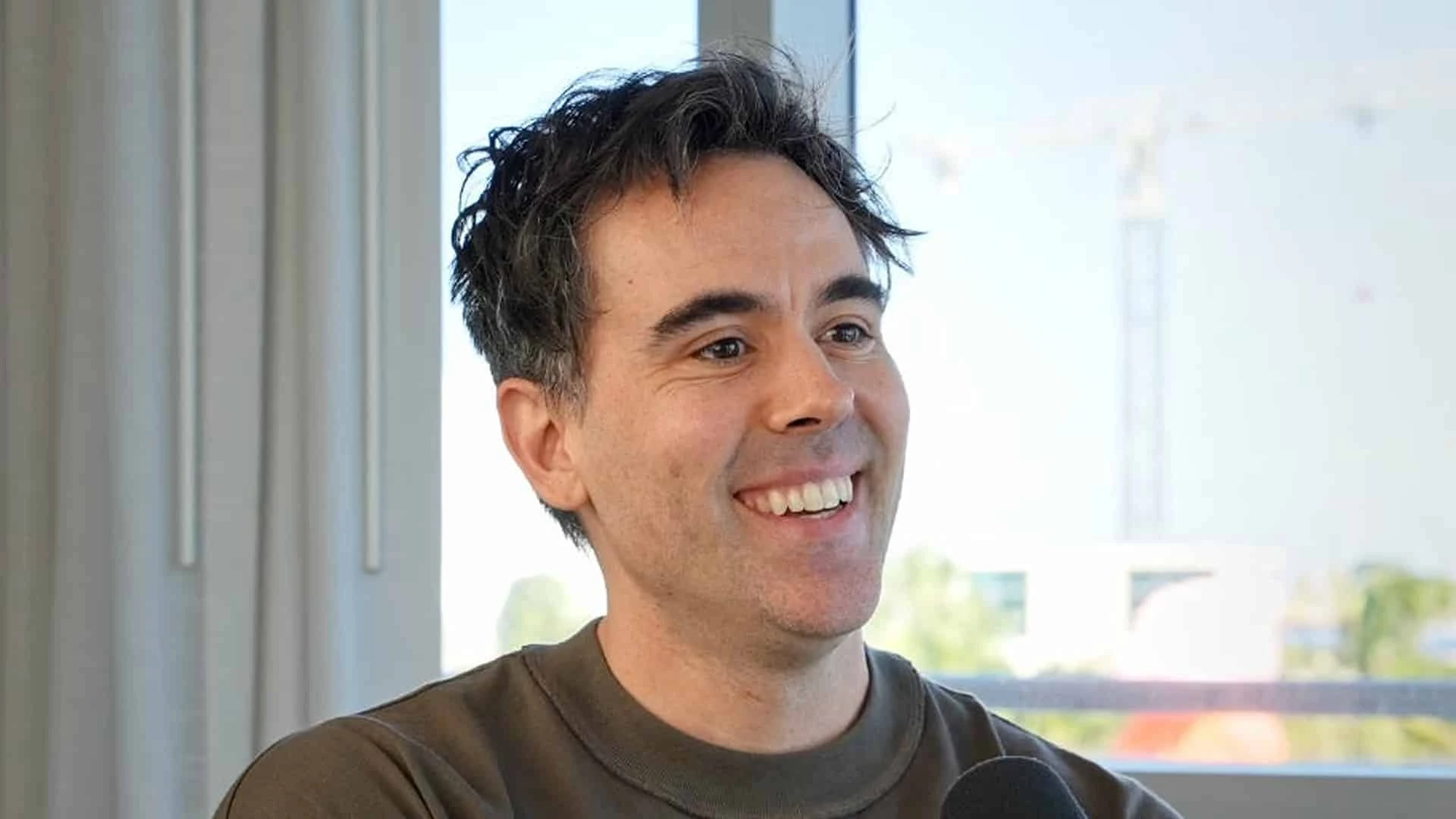 Майк Солана называет себя критиком и одновременно светочем техноиндустрии. Фото: x.com/micsolana