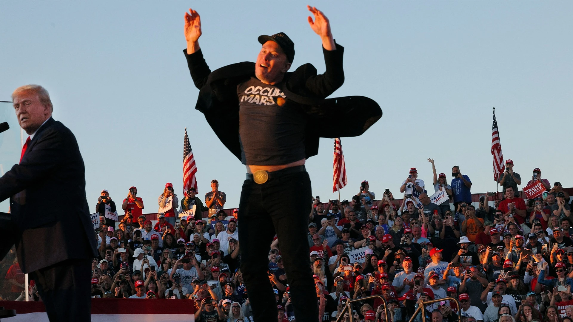 Глава Tesla Илон Маск и кандидат в президенты США Дональд Трамп на предвыборном митинге в Пенсильвании / Фото: REUTERS/Brian Snyder