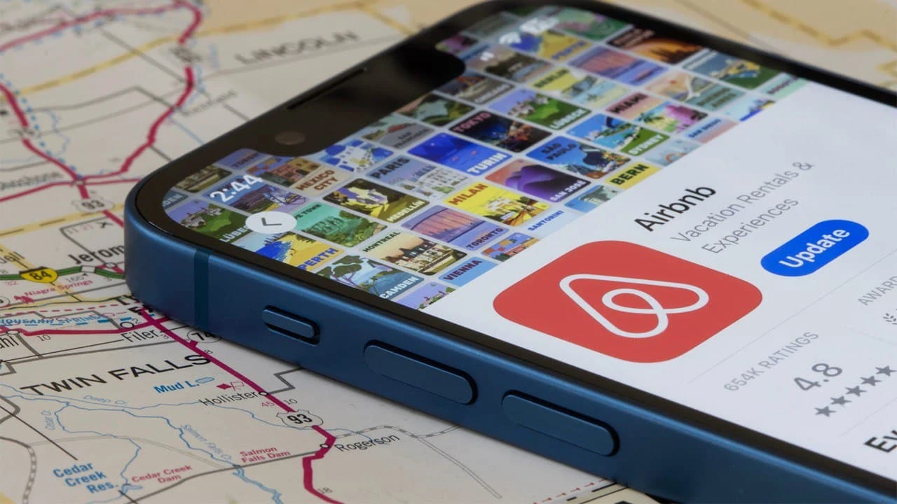 Количество забронированных «ночей и впечатлений» Airbnb в третьем квартале увеличилось на 8% / Фото: Shutterstock