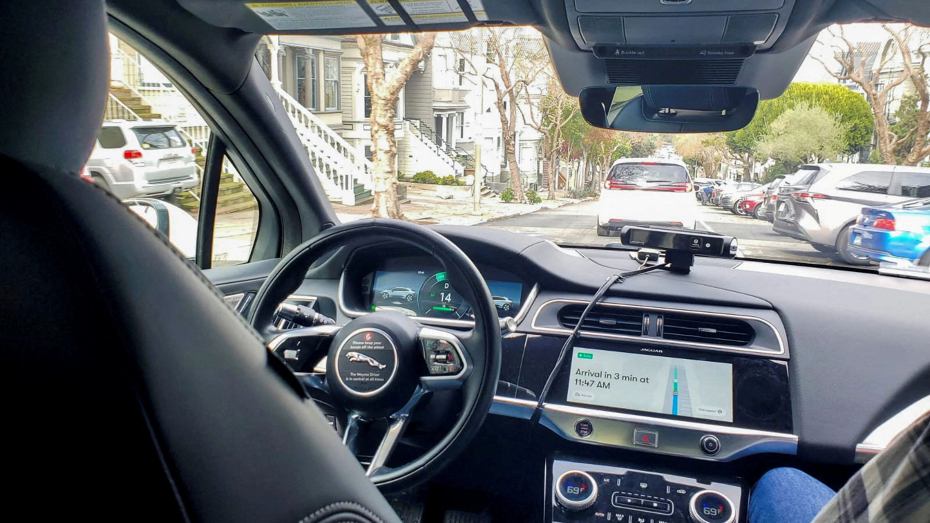 Инвесторы опасаются, что создание ведомства по делам беспилотников и смягчение законодательства ударит по бизнесу Uber и Lyft / Фото: Reuters/Paresh Dave