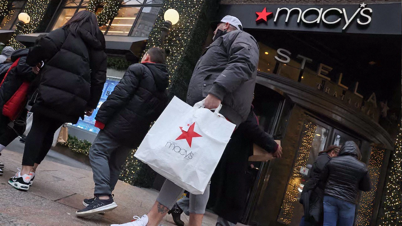 Прогноз по прибыли Macy’s на 2024 год разочаровал инвесторов  / Фото: Reuters/Brendan McDermid