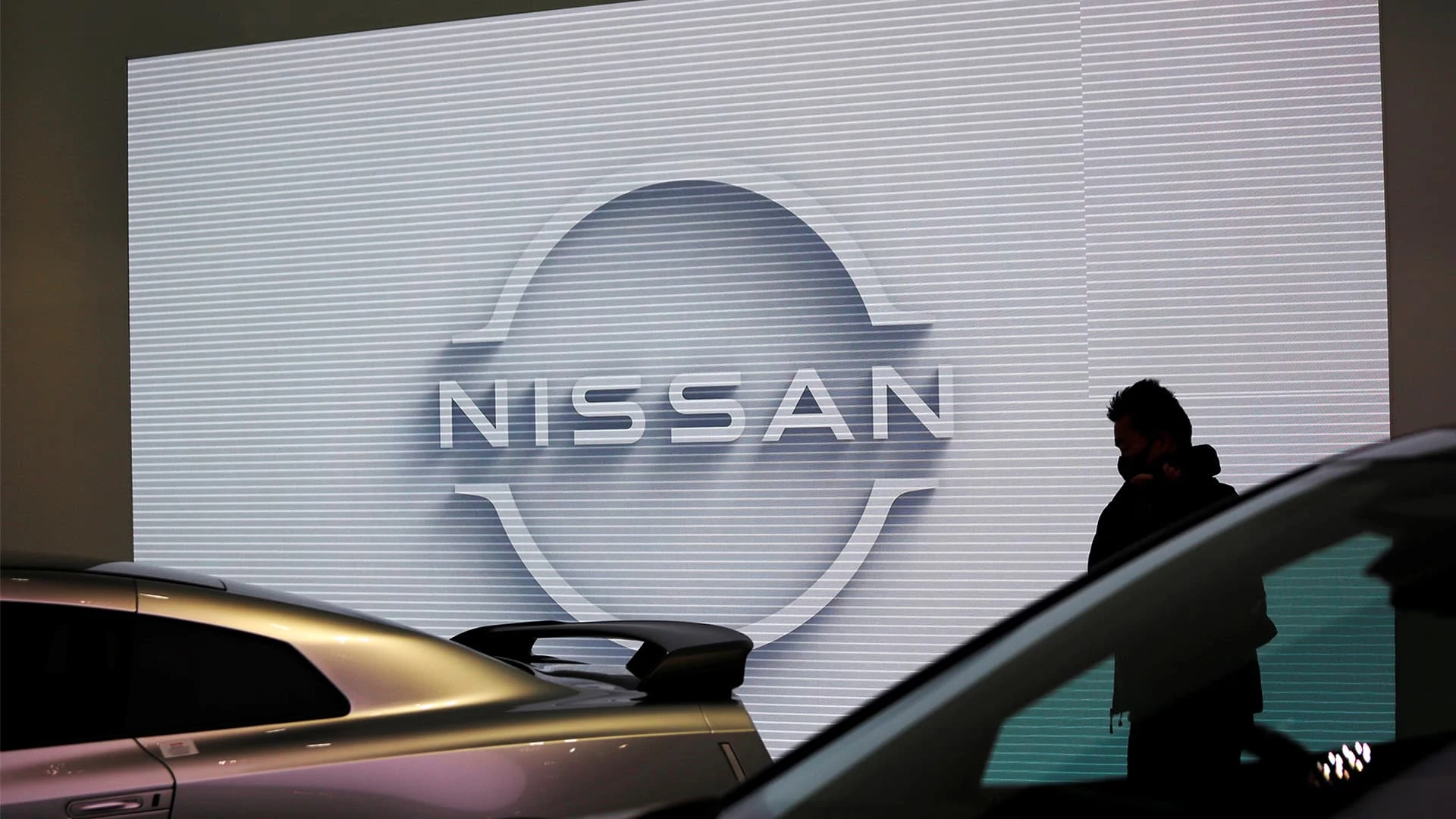 Акции Nissan упали сильнее всего за 26 лет из-за опасений насчет слияния с Honda / Фото: Reuters/Issei Kato