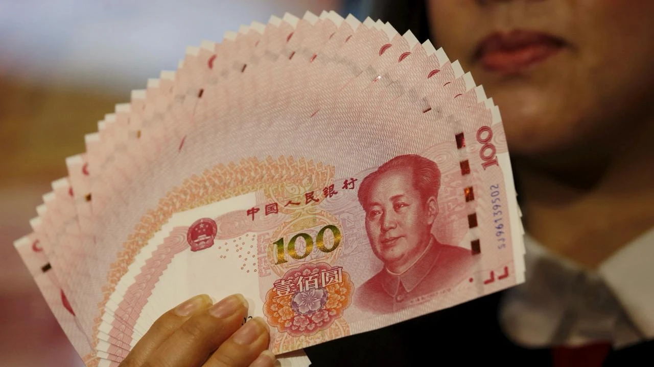 Китайские акции показали худший результат в первый торговый день года с 2016-го