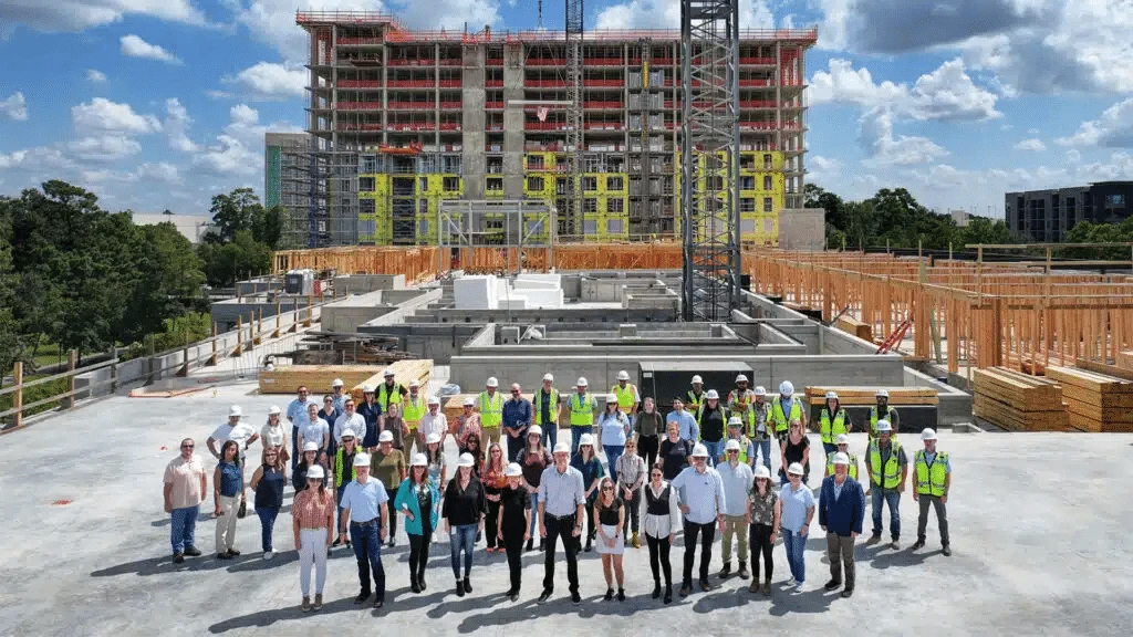 Howard Hughes Holdings builds homes, offices, and retail spaces. / Photo: x.com/HowardHughesHQ