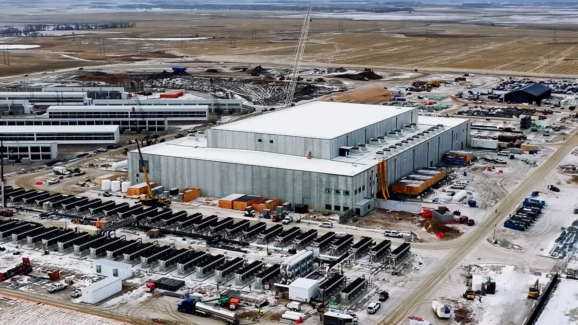 Applied Digital привлекла капитал от Macquarie, чтобы закончить строительство дата-центра в Эллендейле (на фото) / Фото: x.com/APLDdigital