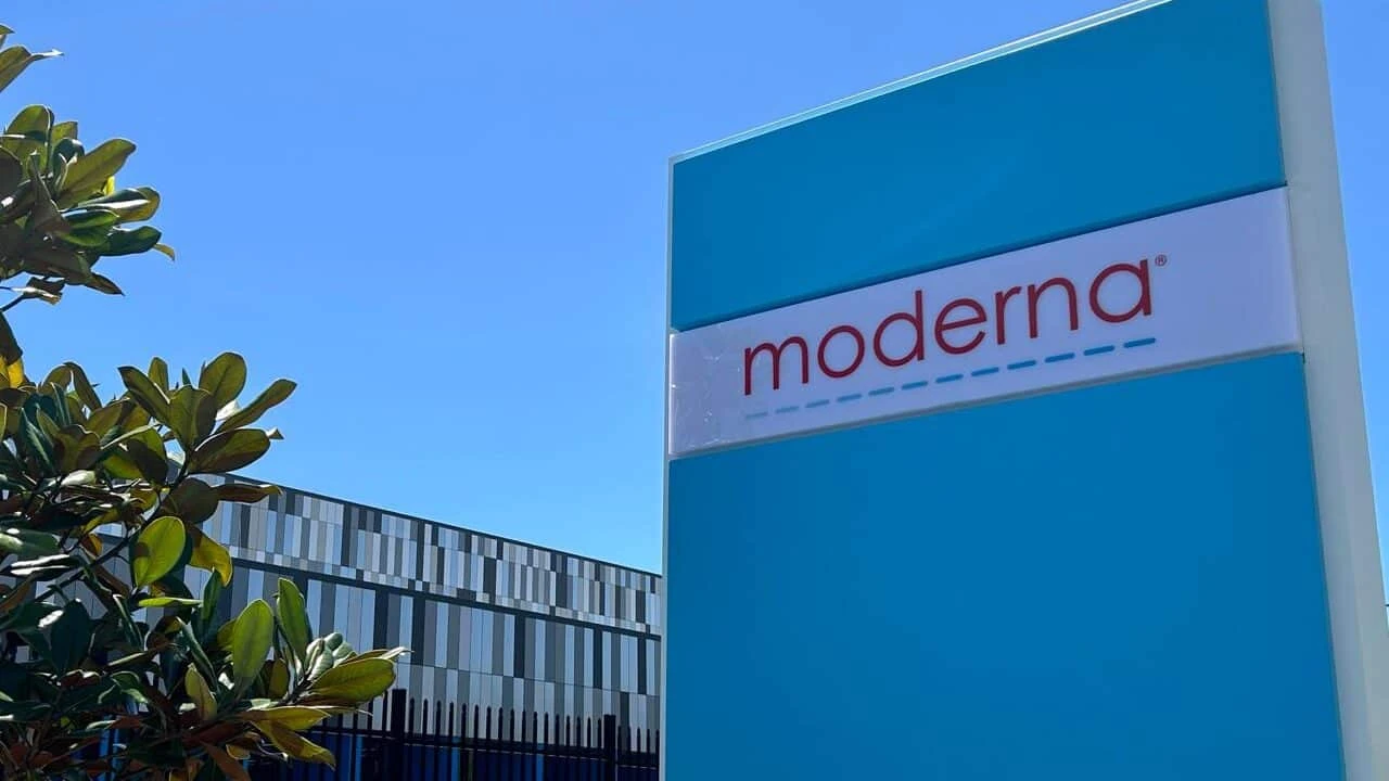 Moderna получит от правительства США $590 млн для ускорения разработки вакцины от птичьего гриппа / Фото: Reuters