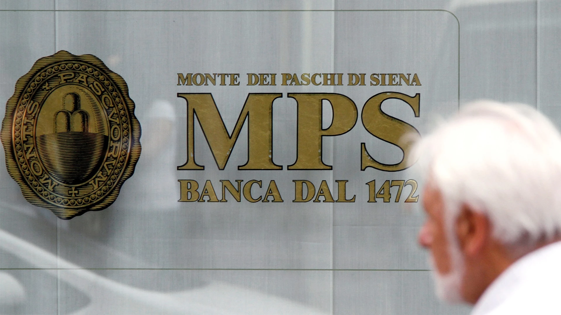 Monte dei Paschi di Siena основан еще до открытия Америки Колумбом / Фото: REUTERS/Stefano Rellandini