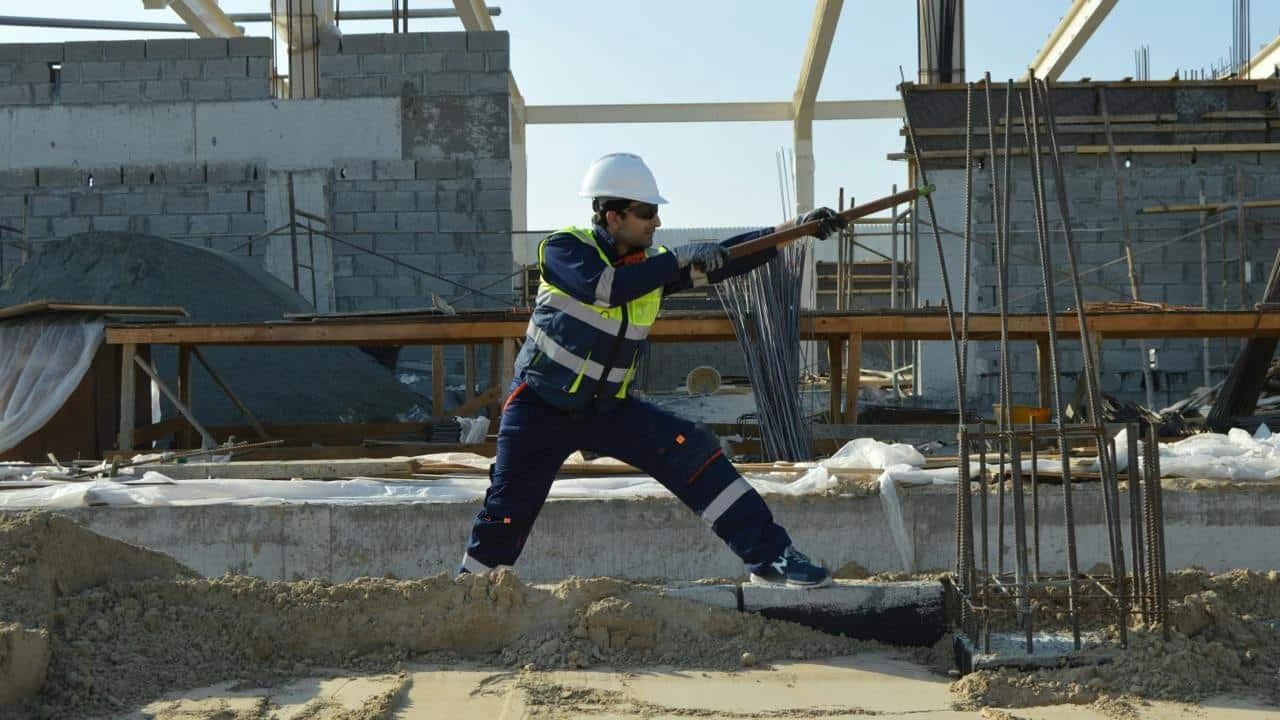 Эксперты ждут, что безработица после пересмотра данных Минтруда США останется на уровне 4,1% / Фото: Unsplash/SAMS Solutions