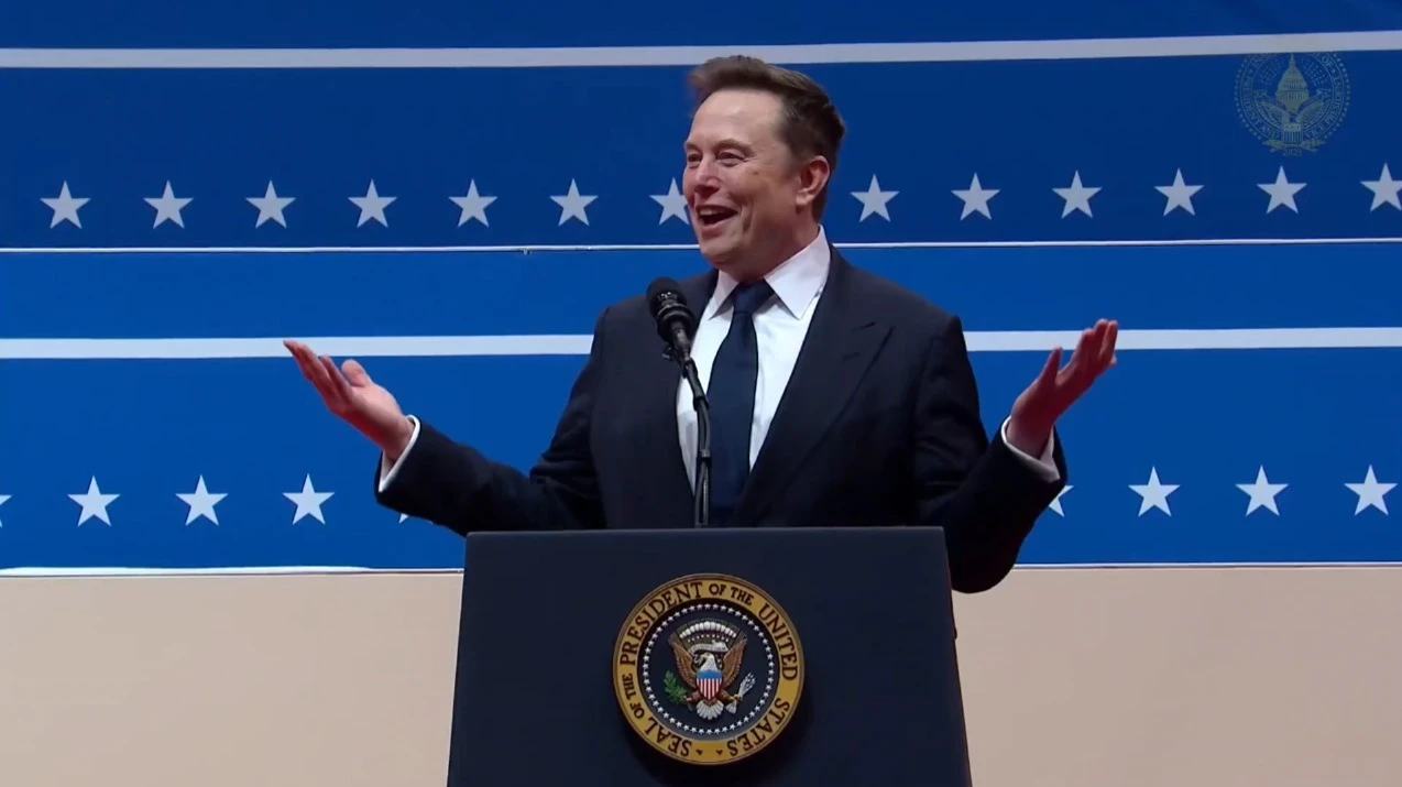 Политическая активность Илона Маска может негативно сказаться на продажах Tesla, считает Stifel / Фото: X/Donald J. Trump