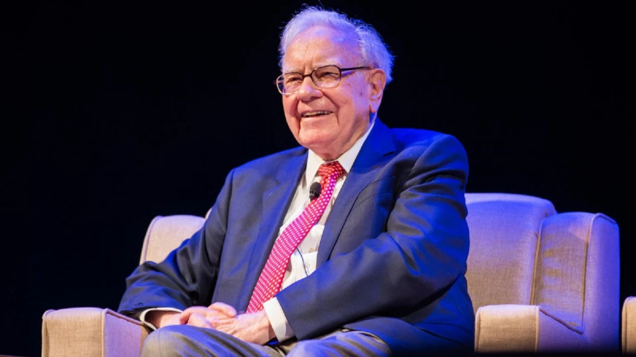 Баффет докупил акции Occidental Petroleum, подешевевшие на фоне падения цены нефти / Фото: gatesfoundation.org