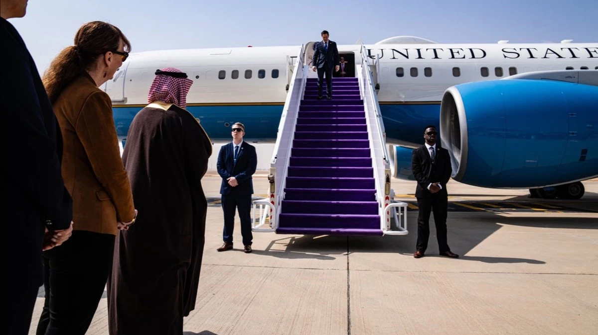 Европейский индекс STOXX 600 обновил рекорд на фоне переговоров по Украине