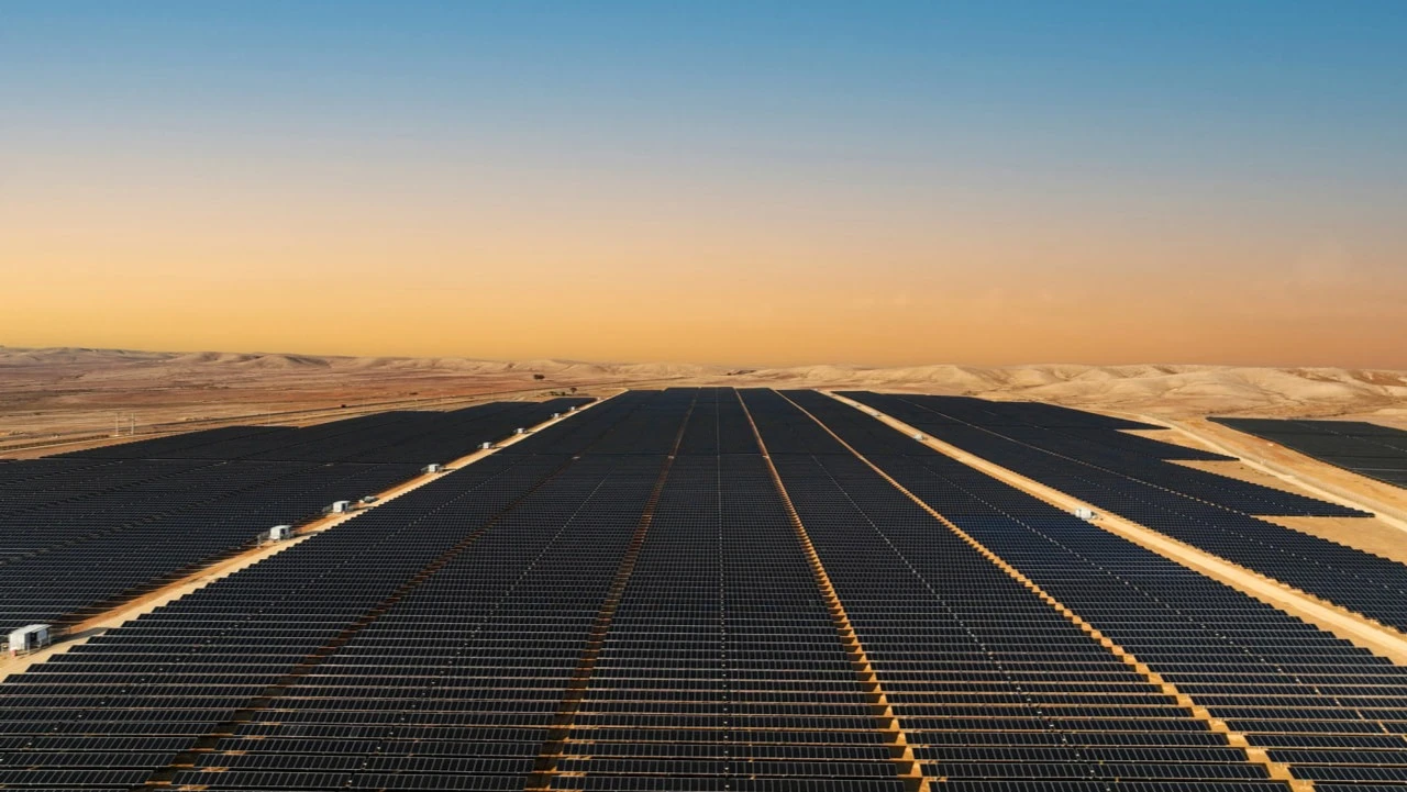 Comstock уверяет, что ее технологии помогают утилизировать солнечные батареи, не нанося вреда природе / Фото: Comstock