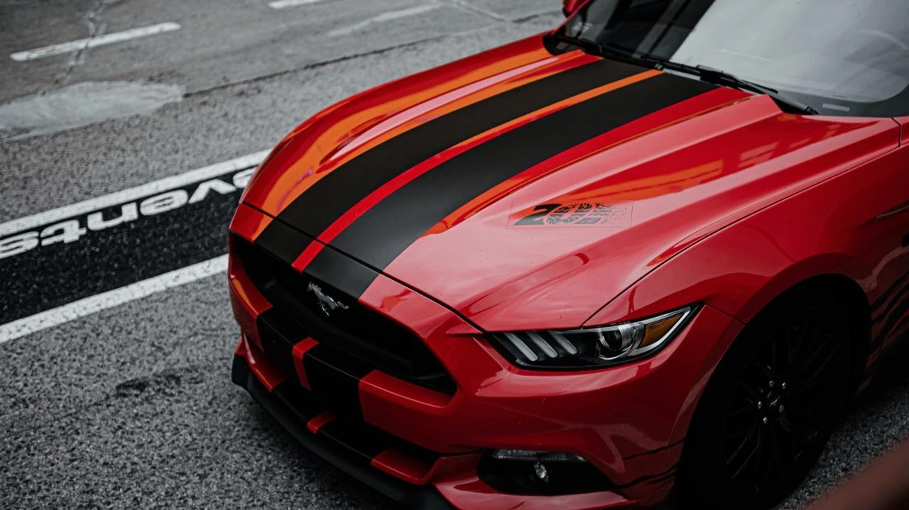 TD Cowen предлагает дождаться более выгодной цены акций Ford / Фото: Unsplash/Rafal Jedrzejek