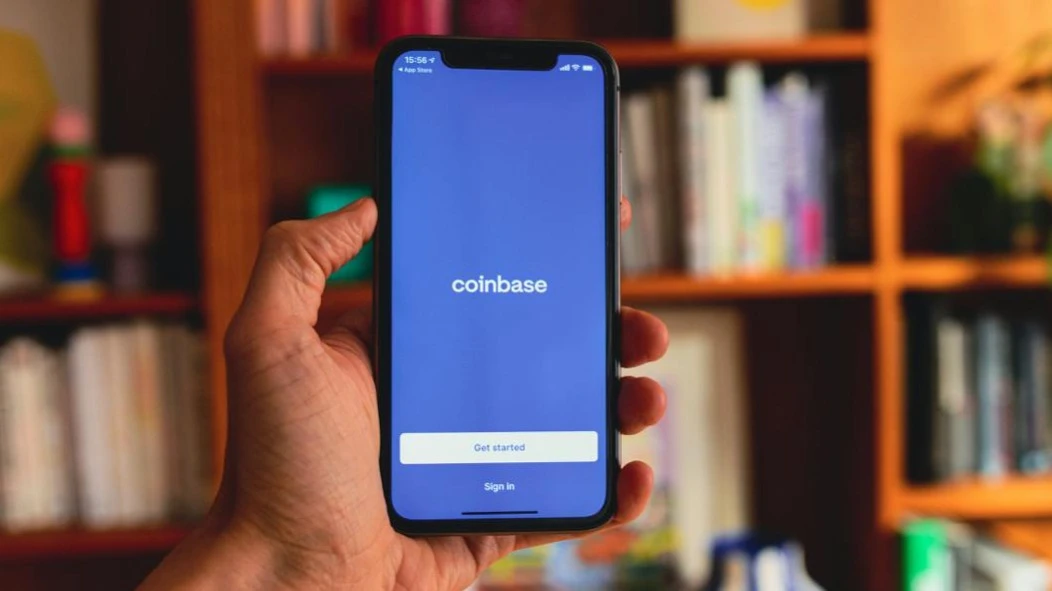 Акции Coinbase упали на 27% в этом году, так как ажиотаж после выборов в США угас/ Фото: Unsplash/ Rc.xyz NFT gallery
