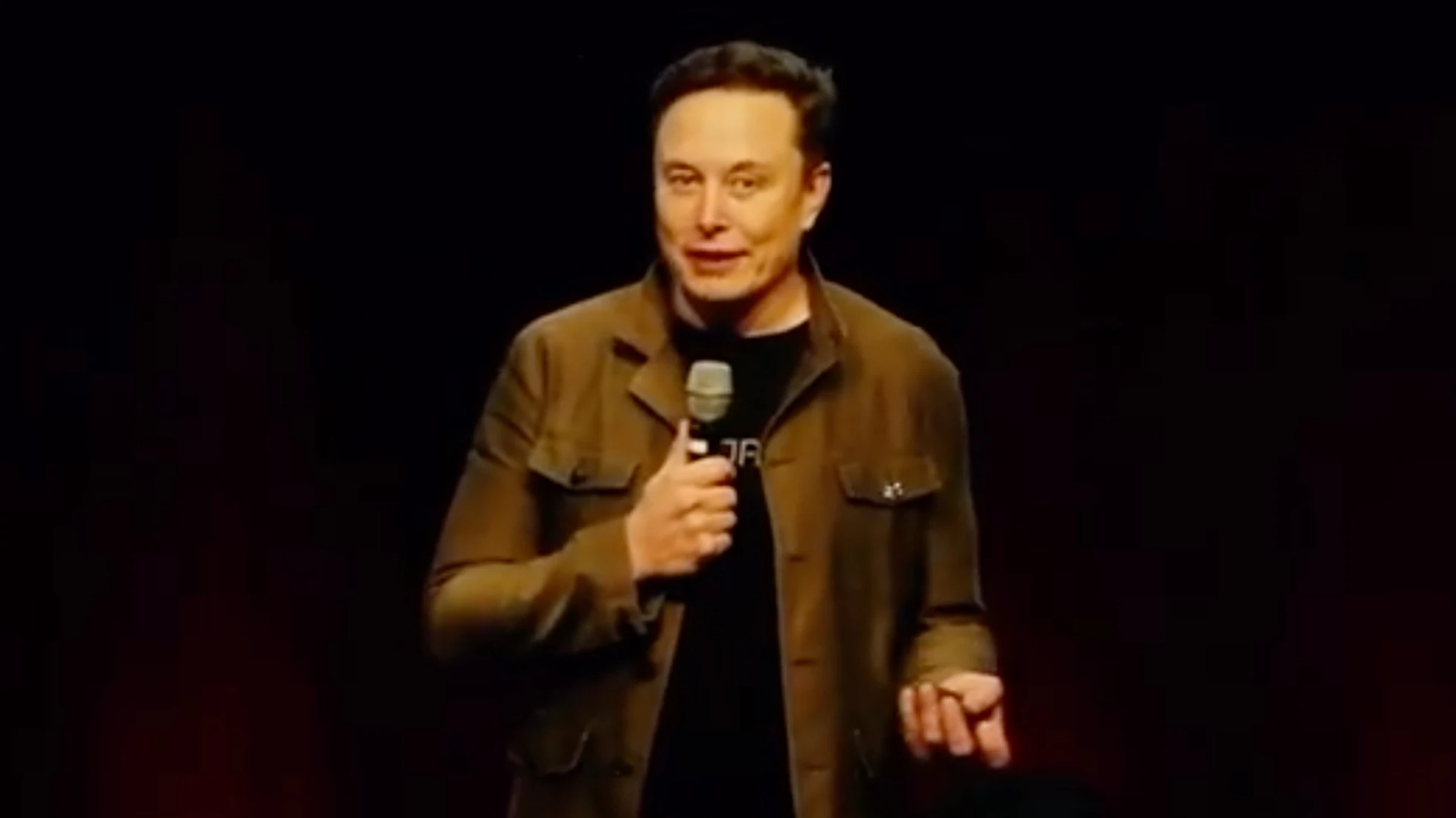 Илон Маск 20 марта провел встречу с сотрудниками Tesla, на которой призвал их не продавать акции компании. Фото: x/Elon Musk