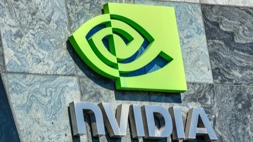 На торгах 4 апреля акции Nvidia обвалились почти на 10% / Фото: UVL / Shutterstock.com